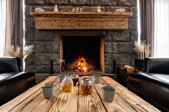 Камін і чай у Edem Forest SPA